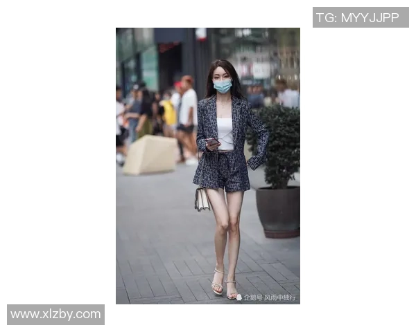 足球明星穿搭揭秘潮流风向标打造个人魅力服饰搭配指南